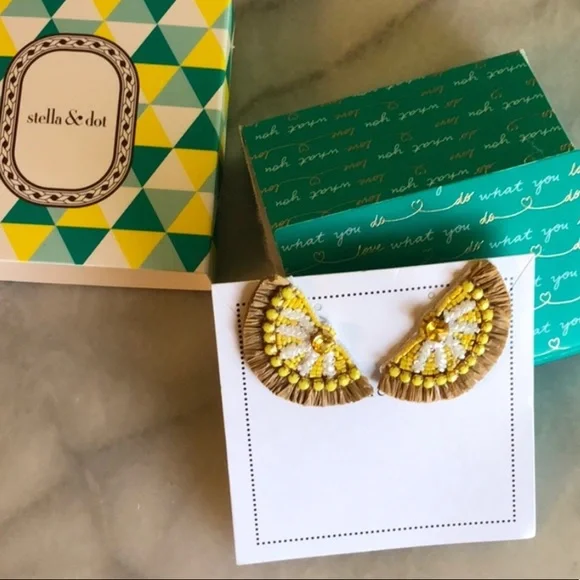 :: S&D🍋LTD EDITION Raffia🍋Lemon Drop Earrings - Picture 8 of 10